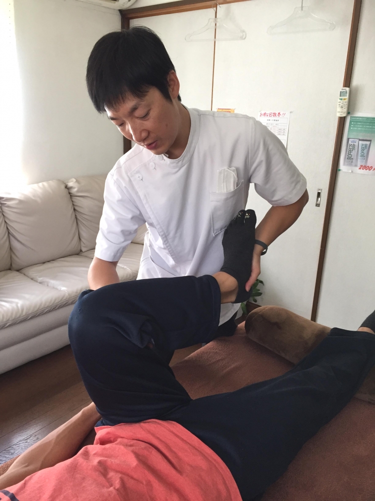 南大阪整骨院　施術